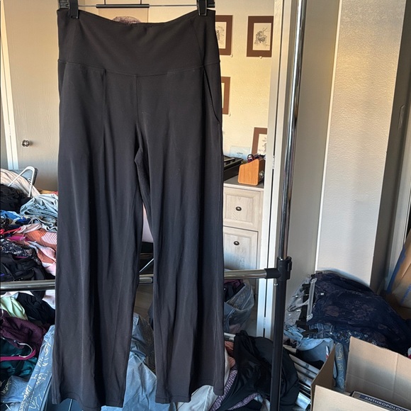 Lululemon Flare Pants Petite Length - Picture 1 of 4